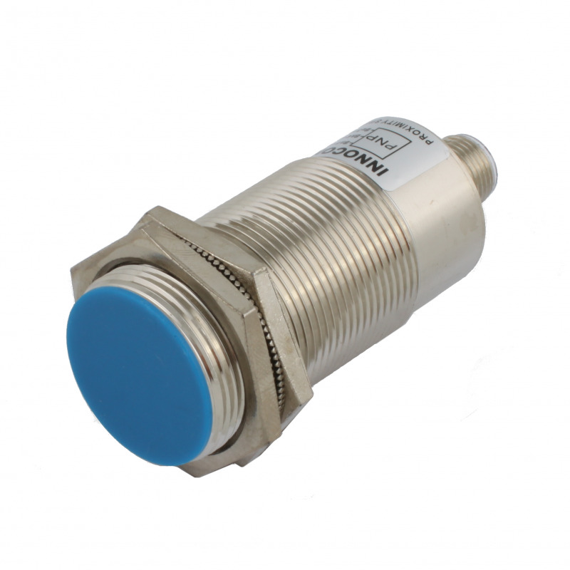 Индуктивный датчик INNOCONT M30x1,5, L=78 мм, экранированный, зона срабатывания 10 мм, -25 +60 С, 12…24 VDC, IP67, выход: PNP NO, макс. ток 200 мА, разъем M12 SLI-30P10C